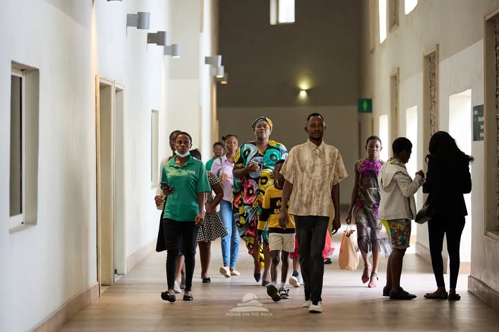 No photo description available.