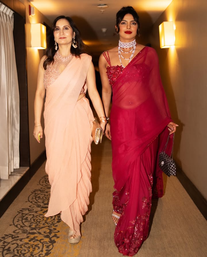 No photo description available.