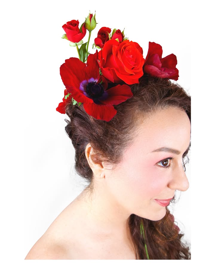 No photo description available.