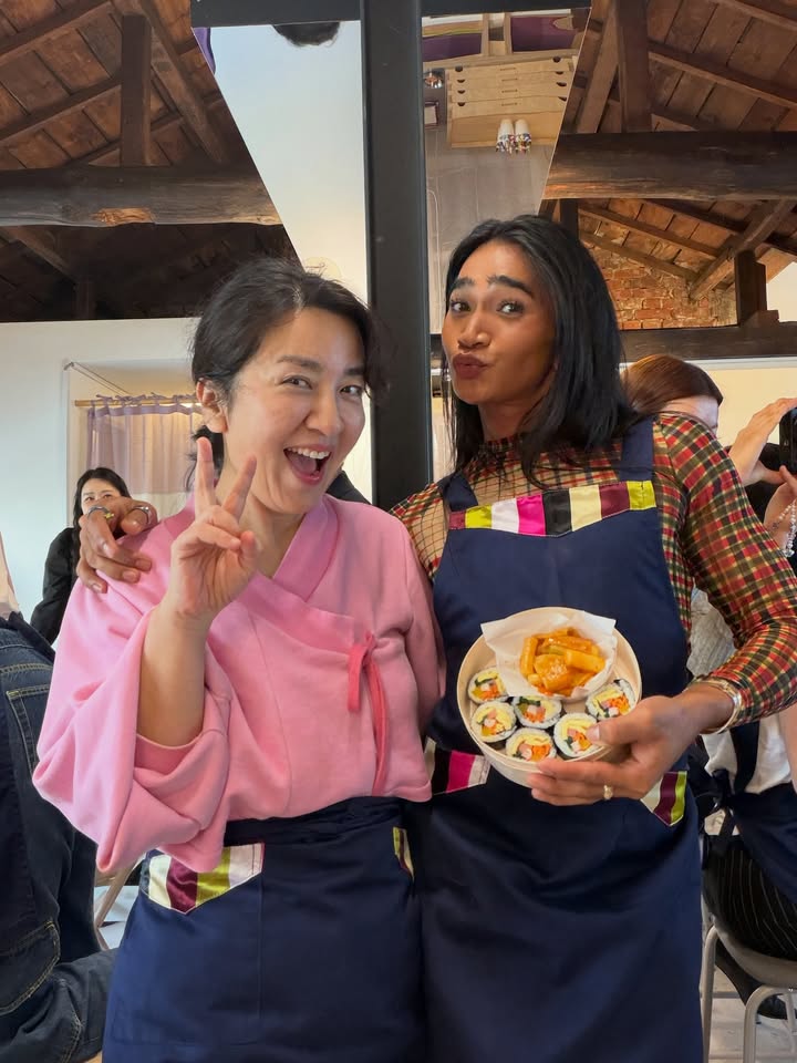 May be an image of apron, pancake and fritter