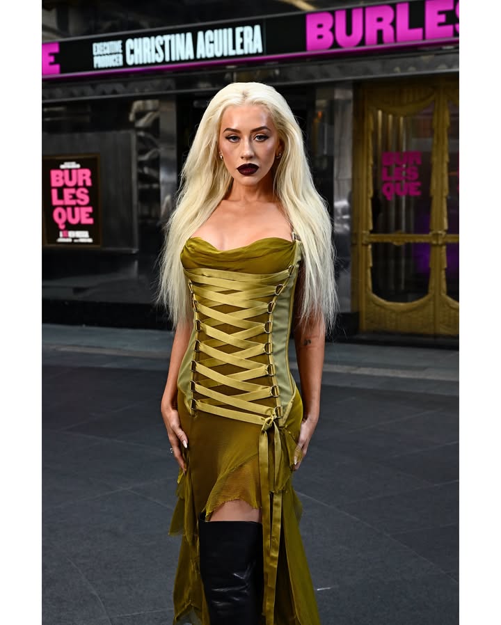 No photo description available.