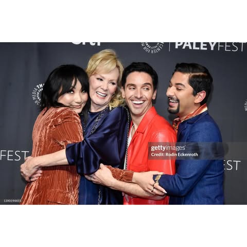 No photo description available.