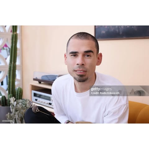 No photo description available.