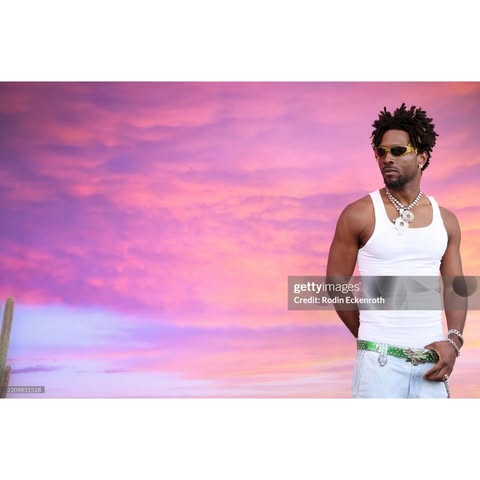 No photo description available.