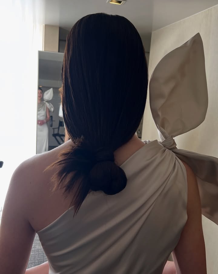 No photo description available.