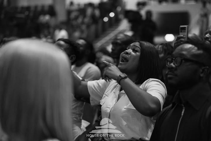 No photo description available.