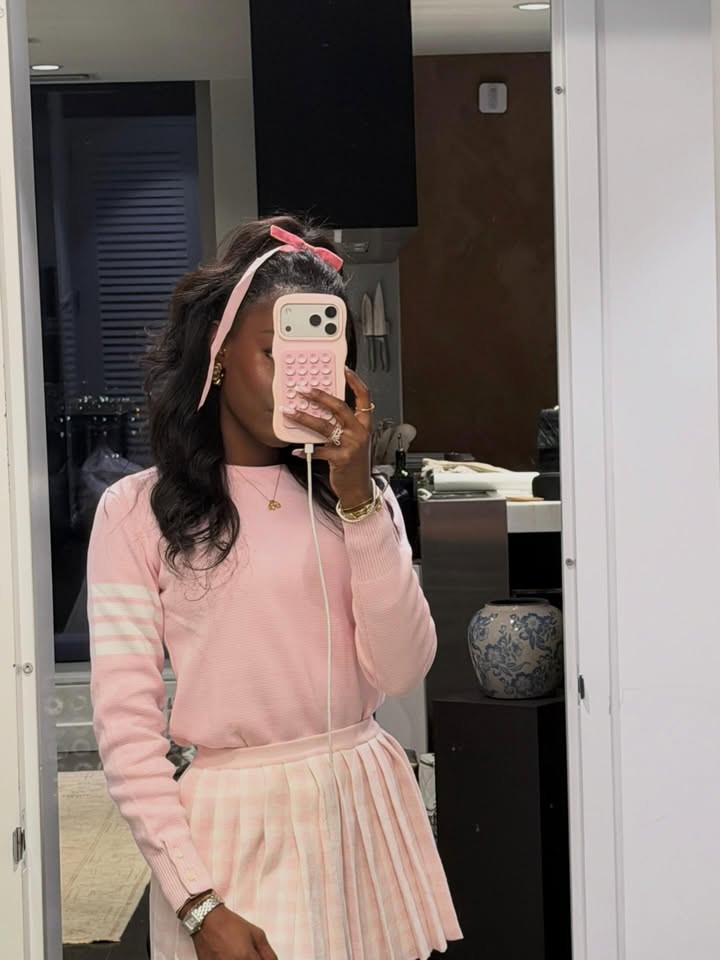 May be a selfie of skirt, sweater, miniskirt, sweatshirt and text