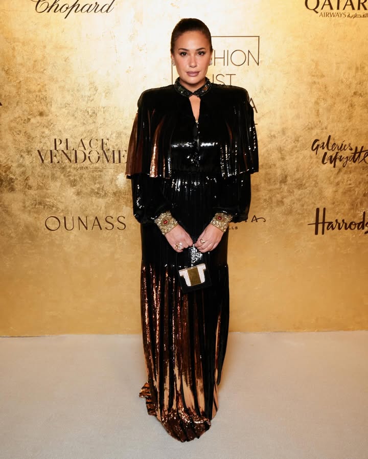 May be an image of ‎leather, dress, gown and ‎text that says '‎Ohopard OATAK AIRWAY AIRWAYSayhil القطرية HION IST PLACE PI VENDONIE ICE. Galeriess liugett OUNASS Harod,‎'‎‎