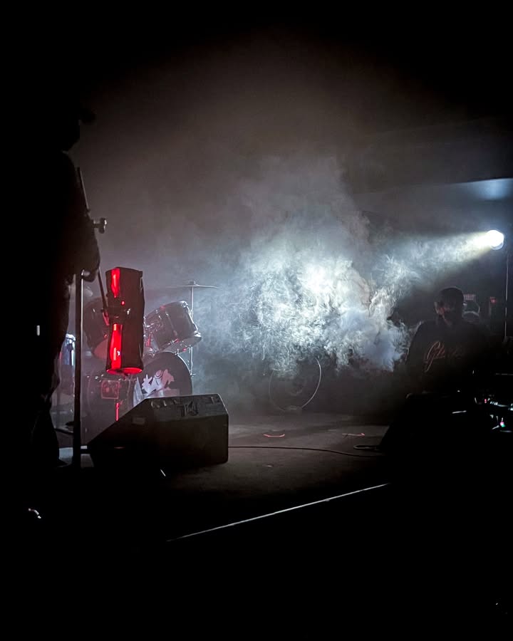 No photo description available.