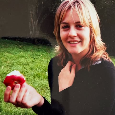 No photo description available.