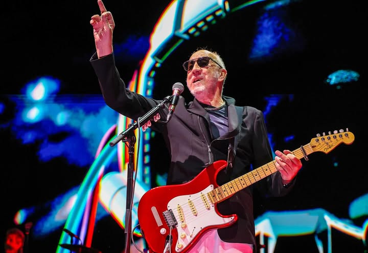 No photo description available.