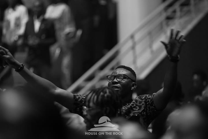 No photo description available.