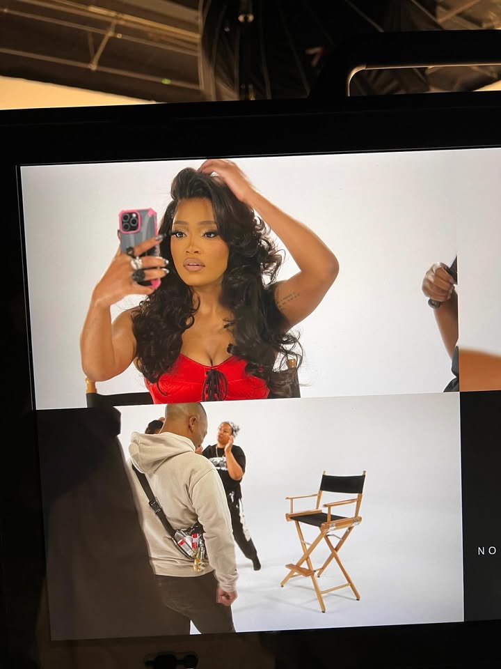 No photo description available.