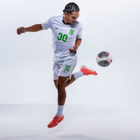 No photo description available.