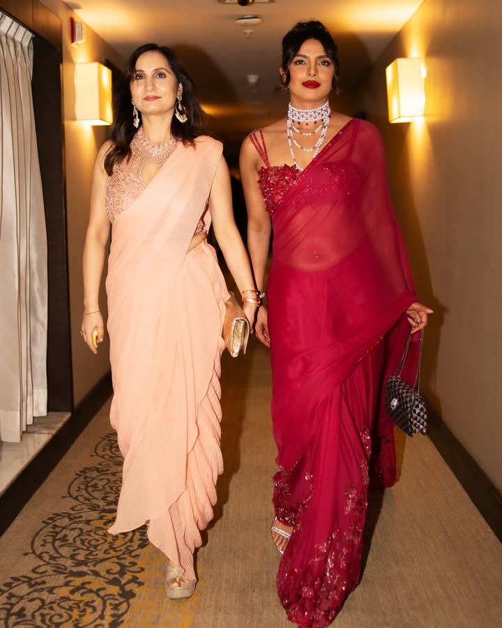 No photo description available.