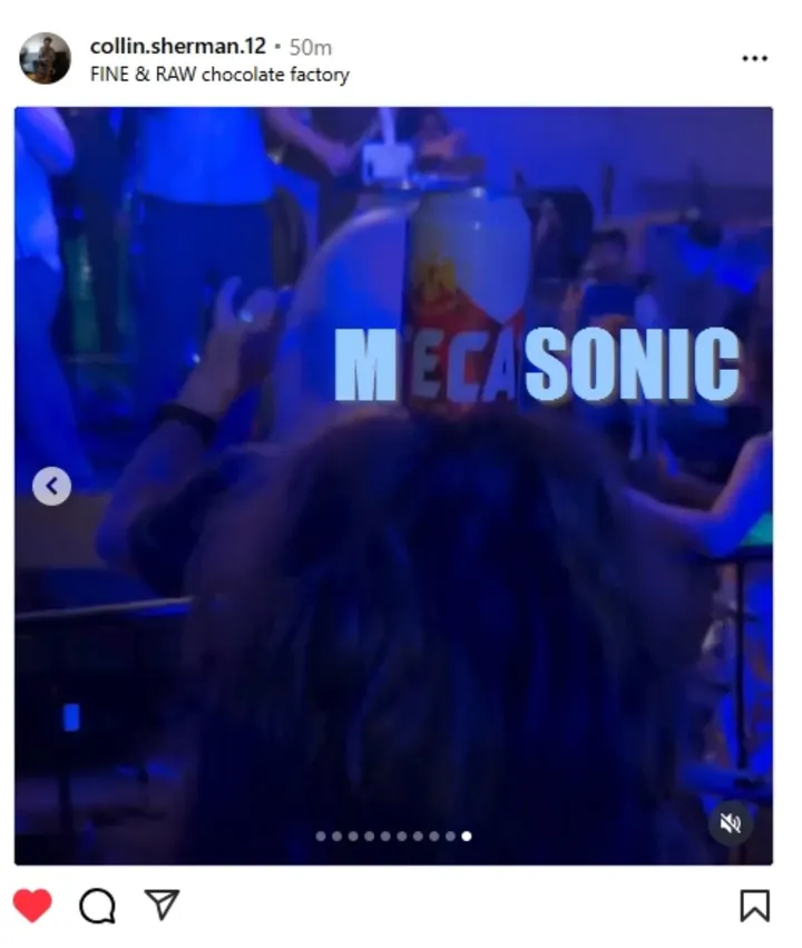 No photo description available.