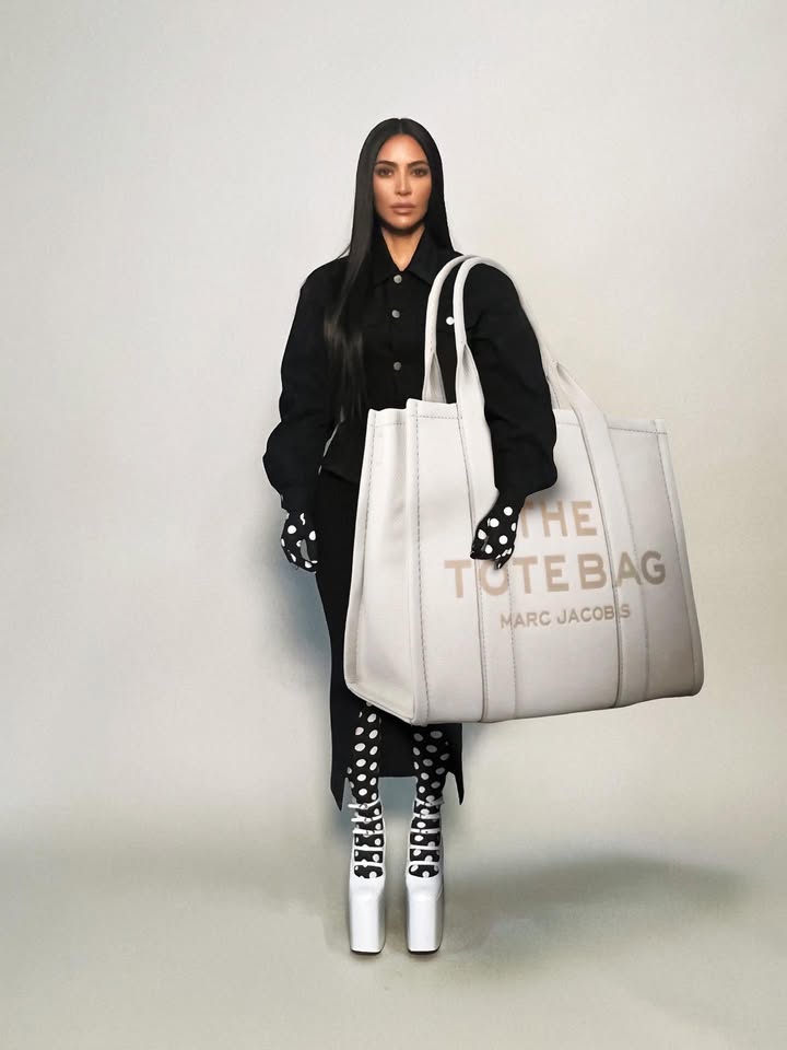 No photo description available.