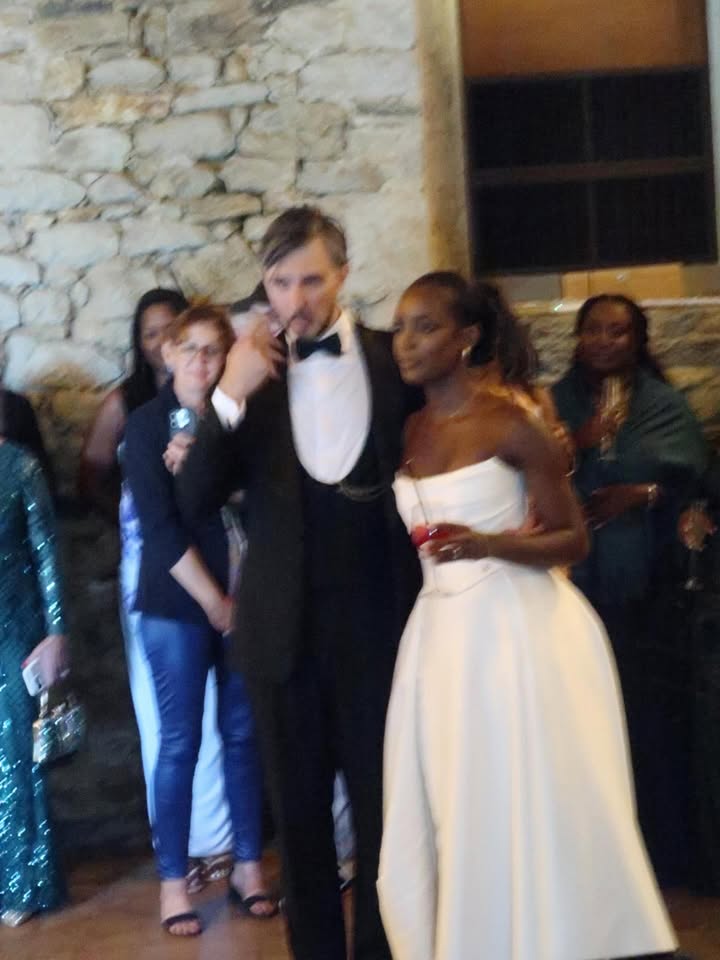 No photo description available.