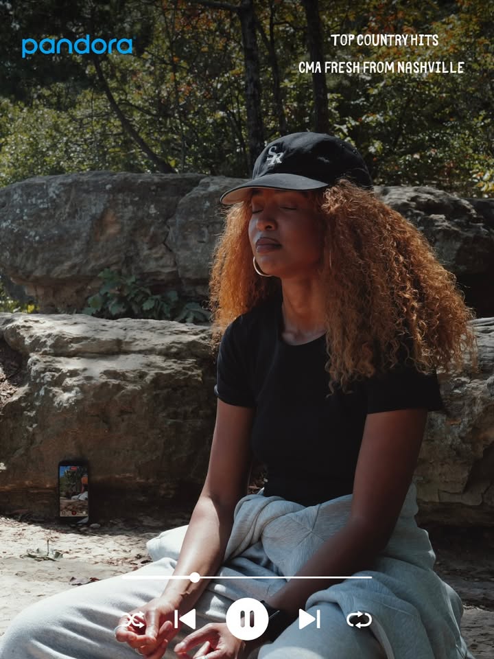 No photo description available.