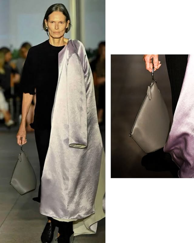 No photo description available.