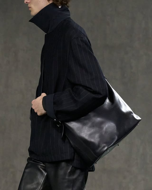 No photo description available.