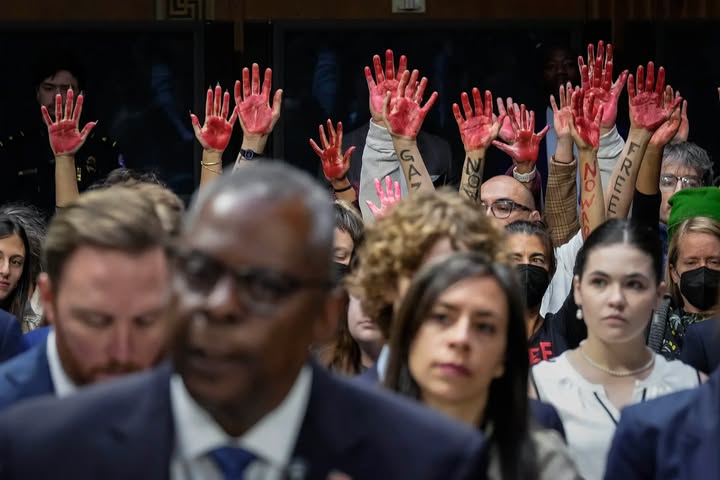 No photo description available.