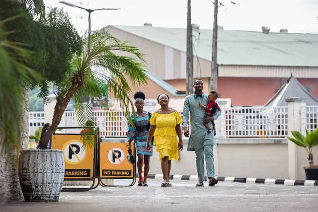 No photo description available.