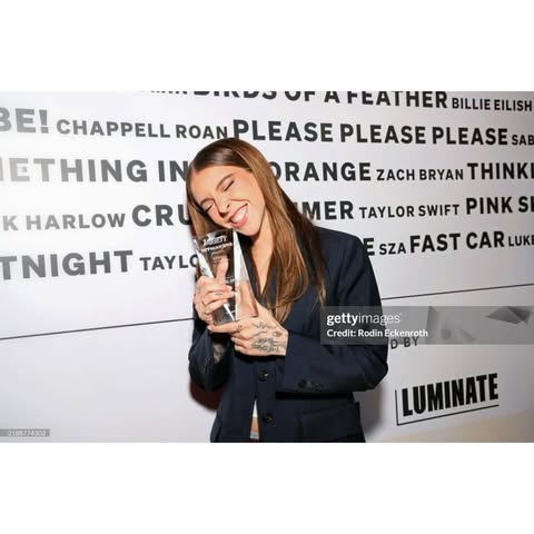 No photo description available.