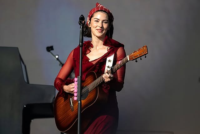 No photo description available.