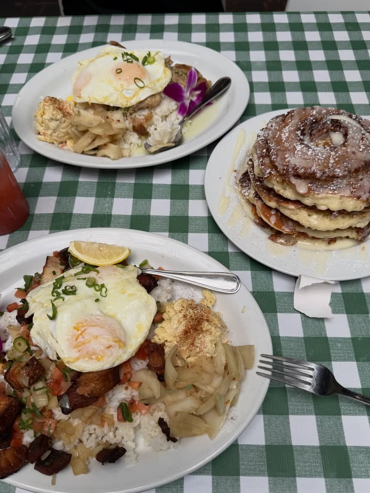 May be an image of pancake, pancakes and text