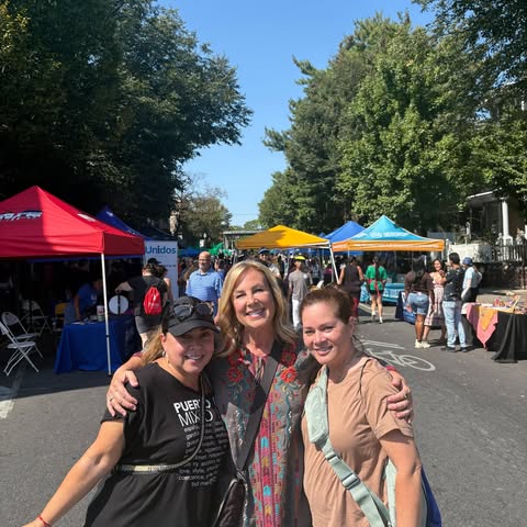 No photo description available.