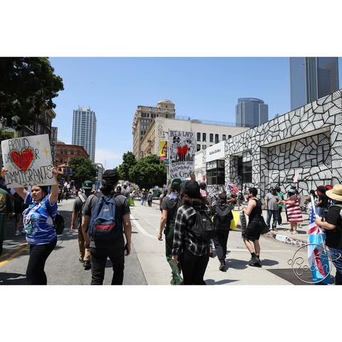 No photo description available.