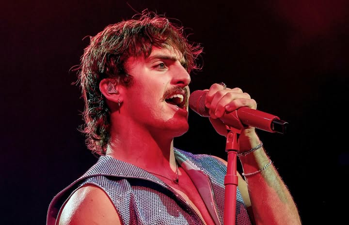 No photo description available.