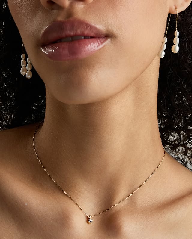 No photo description available.