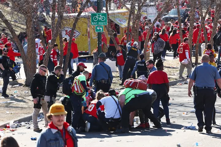 No photo description available.