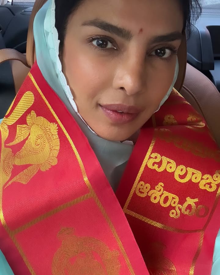 No photo description available.