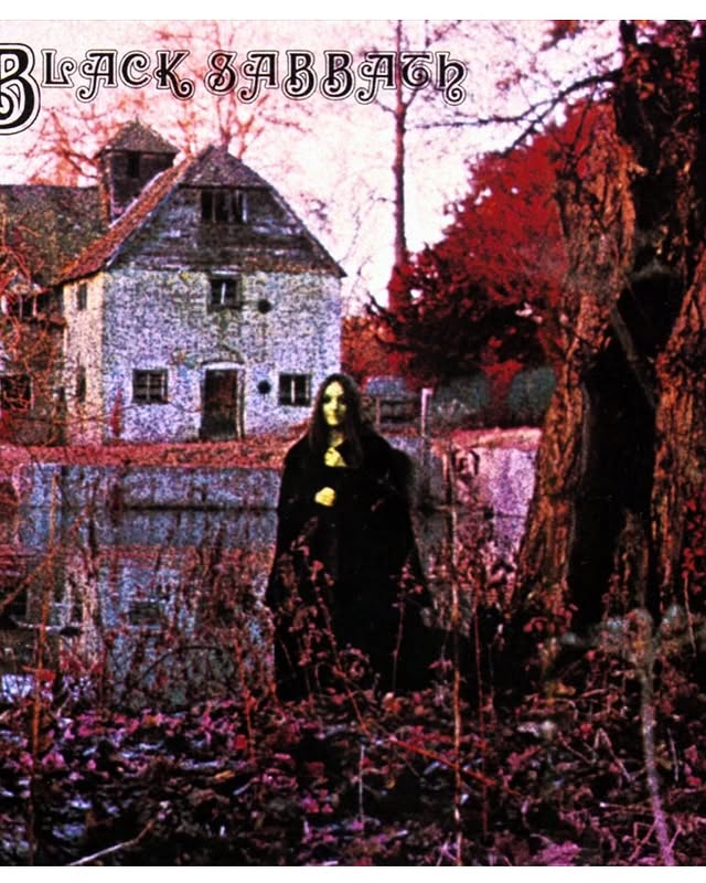 No photo description available.